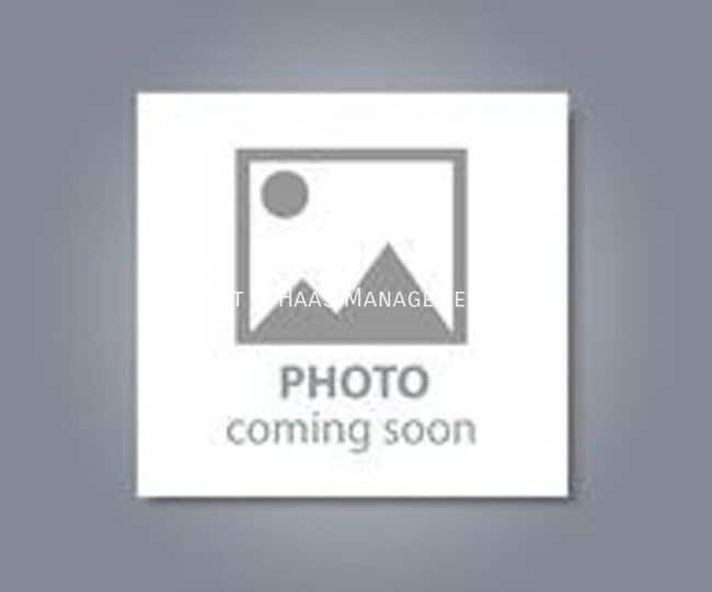 Building Photo - 3452 Elm Ave Unit #303