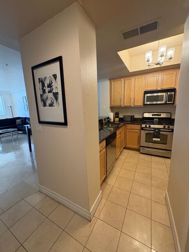 Photo - 210 E Flamingo Rd