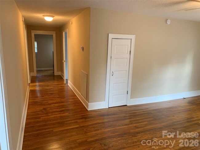 Photo - 208 Parker Ave