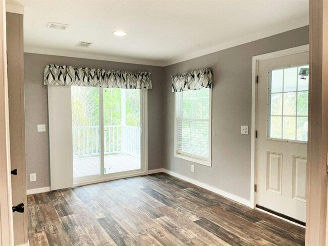 Photo - 3031 SW 108th St