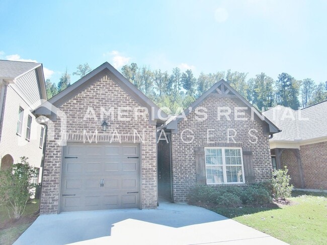 Photo - Spacious Home for rent in Lake Cyrus... Available to View with 48 Hour Notice!!!