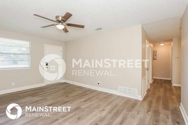 Photo - 5203 Chivalry Dr