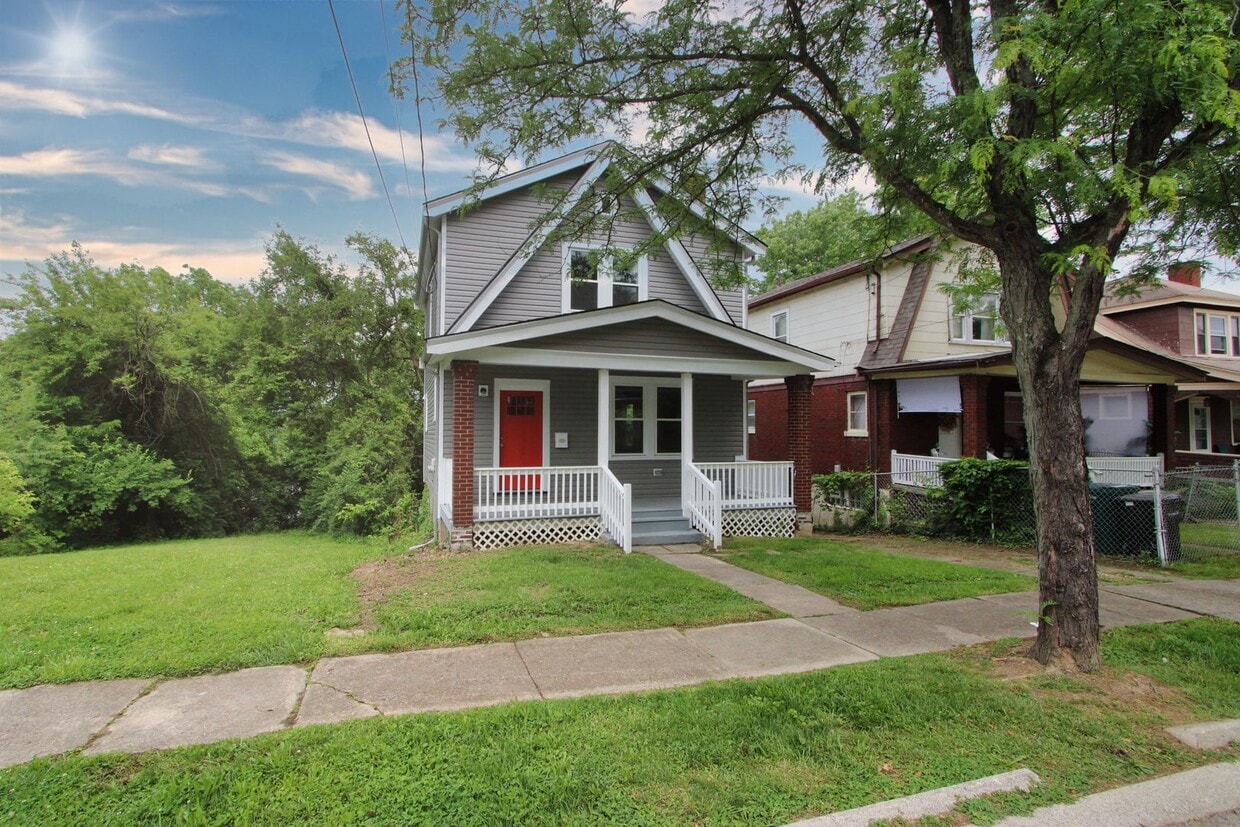 Updated 3 Bedroom 1 bathroom House - Updated 3 Bedroom 1 bathroom House