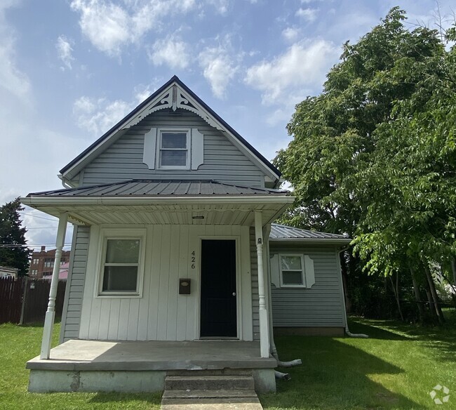 Building Photo - 426 Western Ave Rental