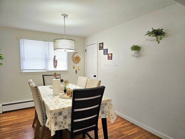 Photo - 296 St Nicholas Ave