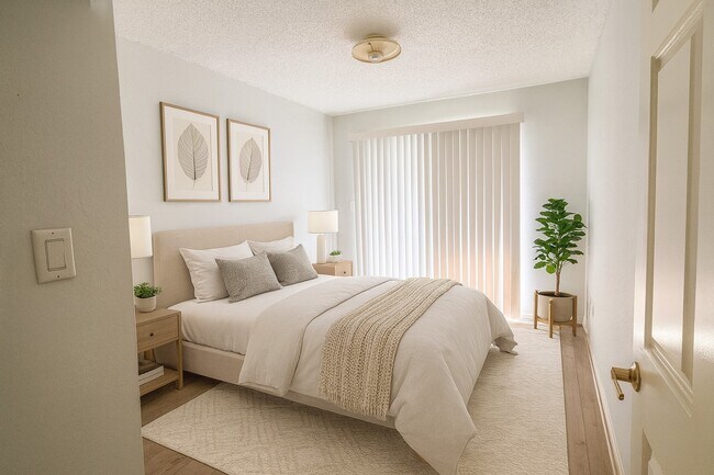 Photo - 2830 S Bartell Dr Unit 27