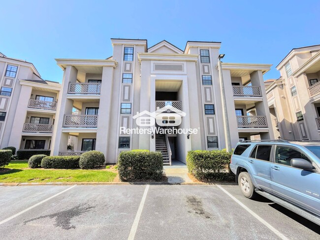 Photo - 411 Harbour Point Condo Unit 305
