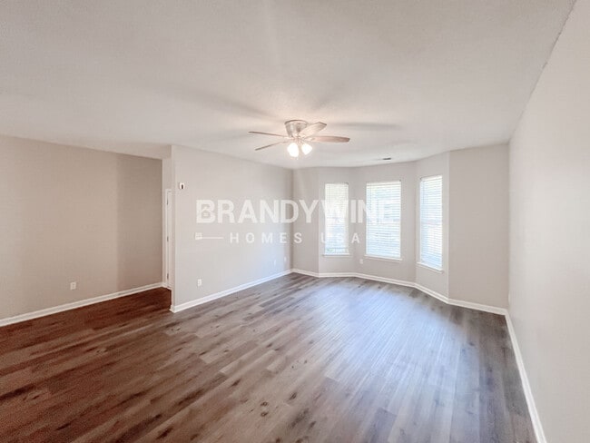 Photo - 2258 Nicole Dr