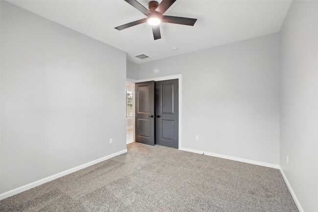 Photo - 4719 Mallow St