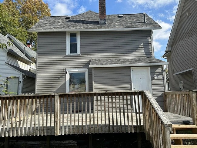 Photo - 1351 Logan Ave NW