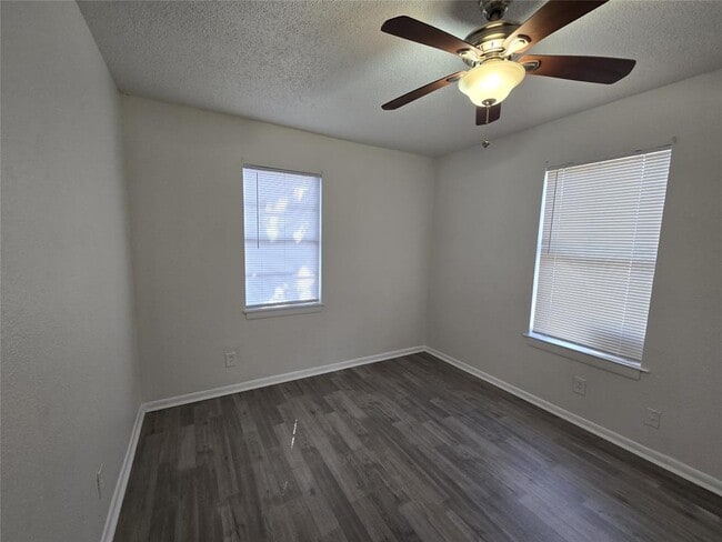 Photo - 6905 Bennett Ave