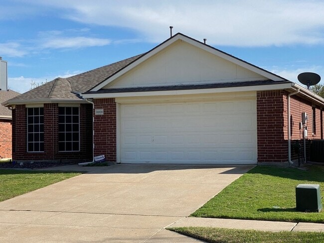 Photo - 9909 Carter Dr