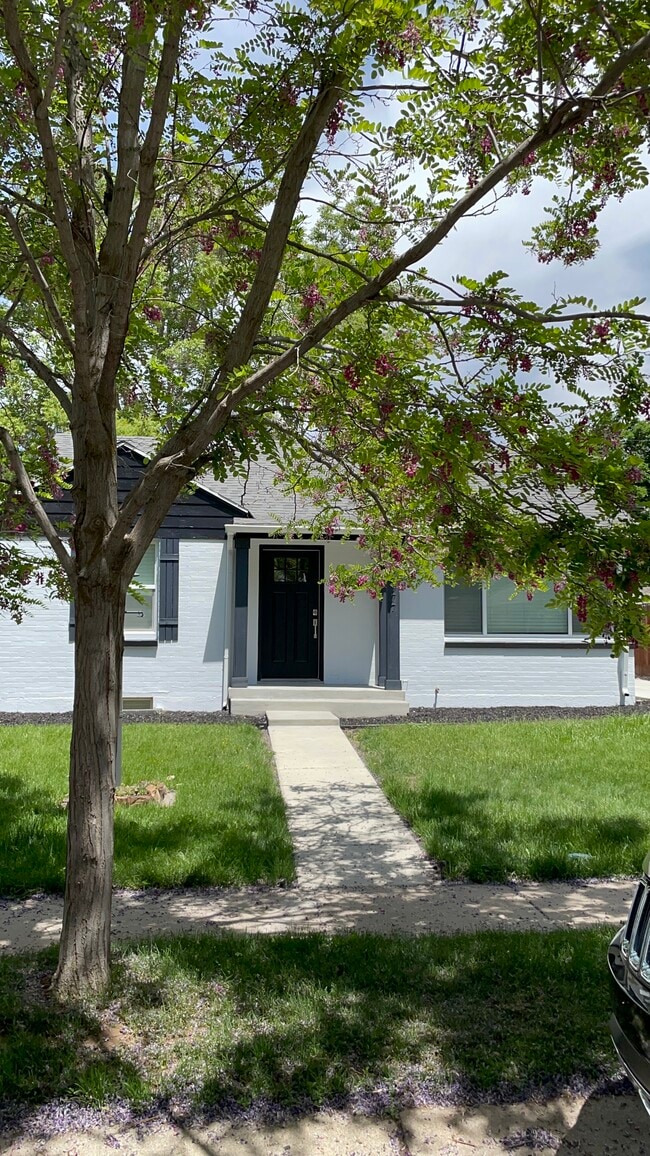 Photo - 1977 Sylvan Ave House