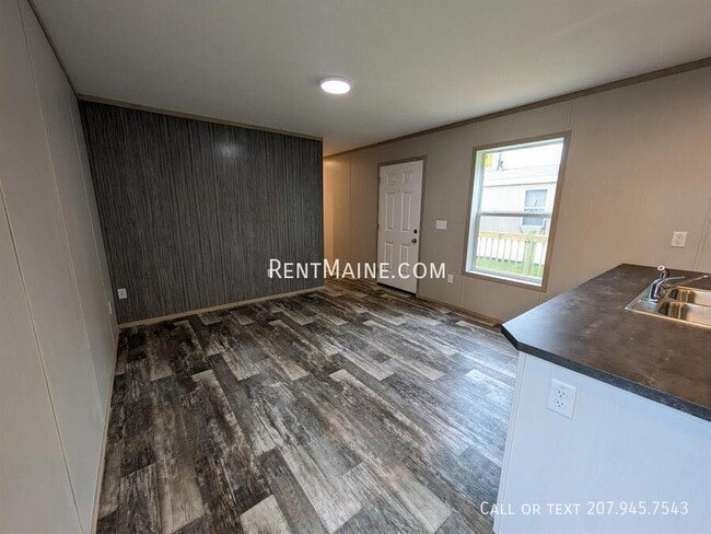 Photo - 438 Finson Rd