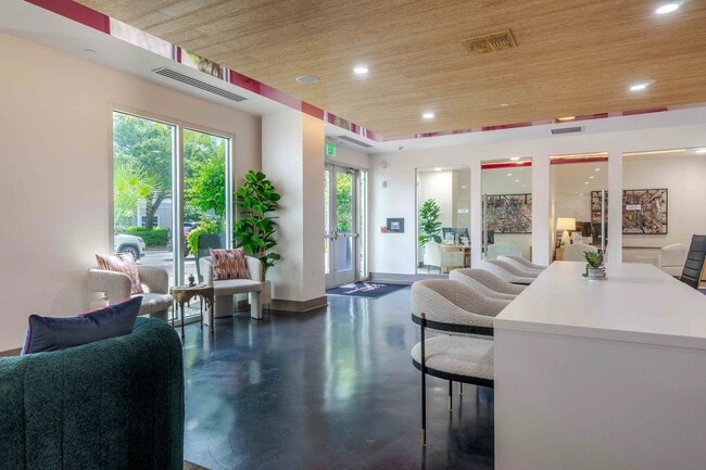 Photo - Society Westshore Apartments