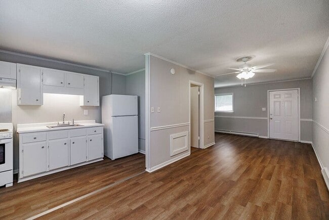 Photo - 550 Macon Hwy