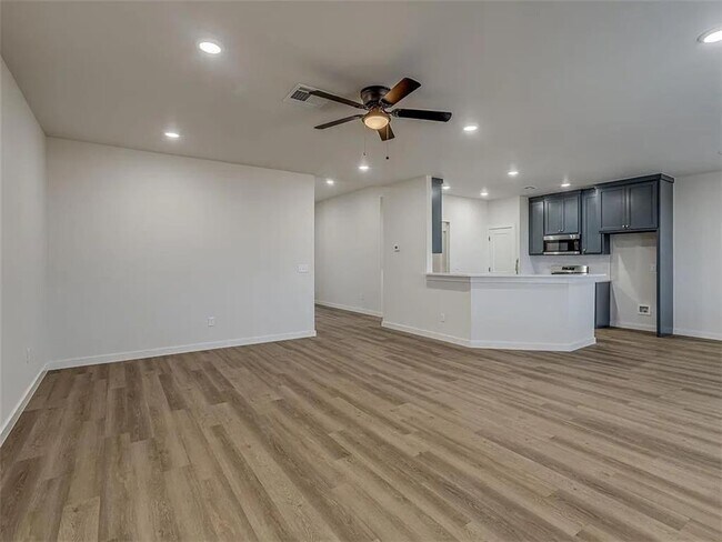 Photo - 8305 NW 163rd Ter