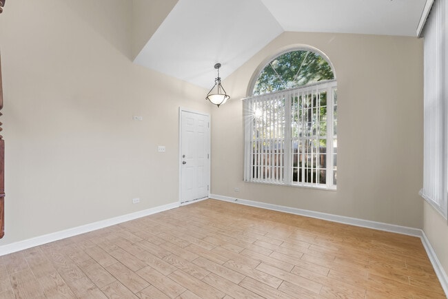 Photo - 120 Stonewood Pl Unidad 7-C