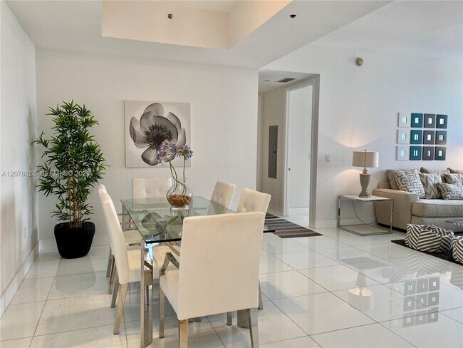 Photo - 15811 Collins Ave Unit 1605