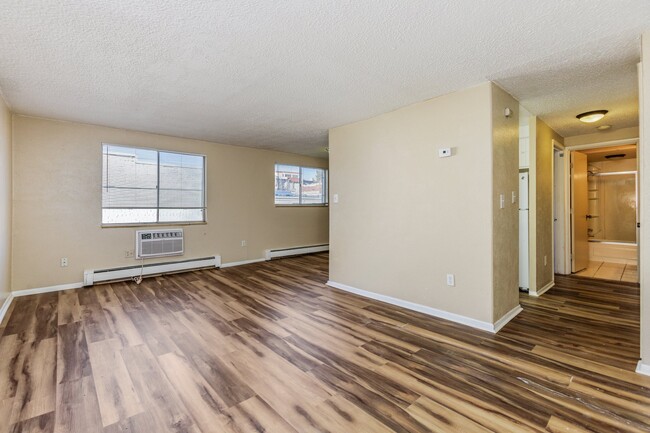 Spacious 1 Bedroom In CAPITOL HILL - Spacious 1 Bedroom In CAPITOL HILL Apartment Unit 9