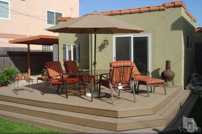 Photo - 141 Burbank Ave