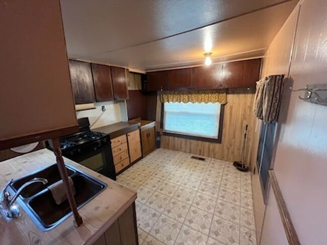 Photo - 2 Bedroom Ranch Style Property for Rent