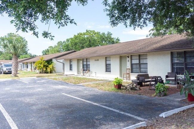 Photo - 9562 Lynn Ln Unit C