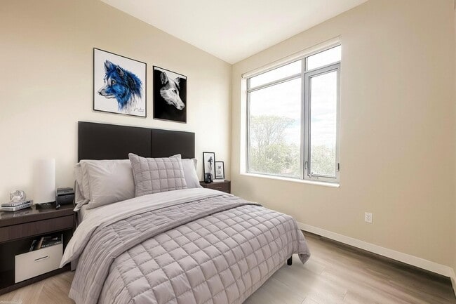 Building Photo - 1524 Sheepshead Bay Rd