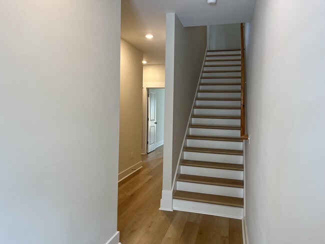 Photo - 22958 Ann Miller Rd