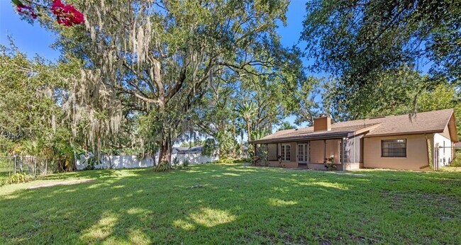 Photo - 525 Garden Heights Dr
