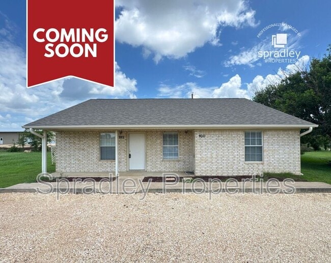Building Photo - 102 Lacey Lou Ln