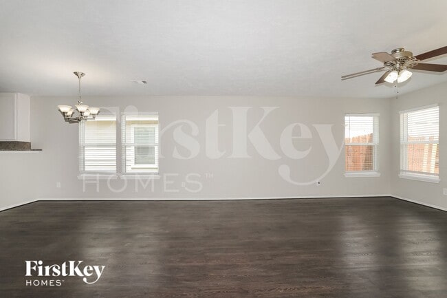 Photo - 15406 Boulder Hollow Ln