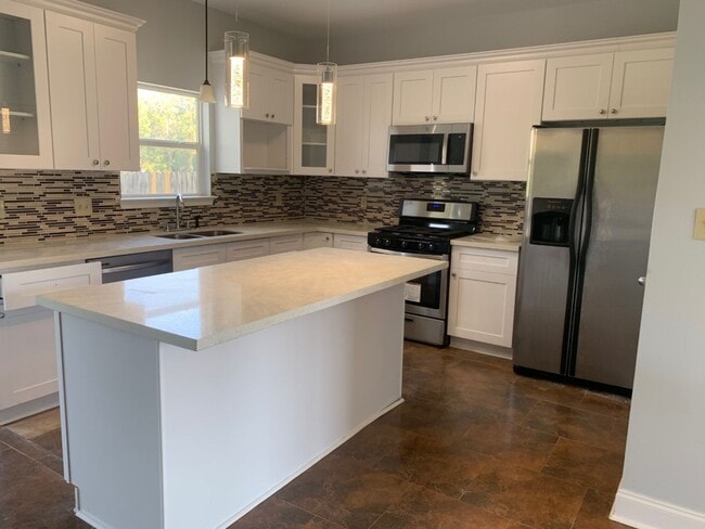 Photo - 14203 Cloverhill Blvd