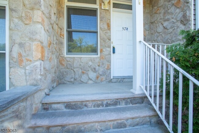 Photo - 578 Old Dover Rd