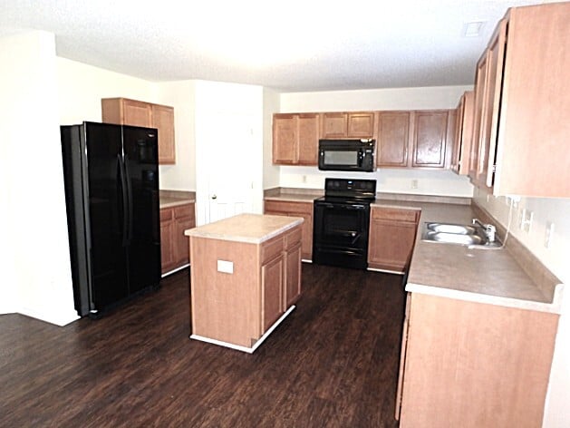 Photo - 113 Dabney Ridge Pl