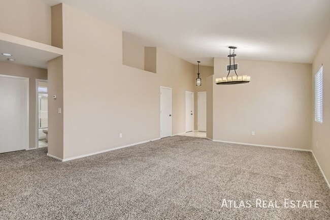 Photo - 4405 Sandhorse Ct