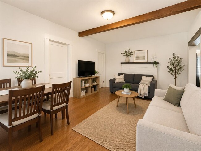 Photo - 407 W 35th St