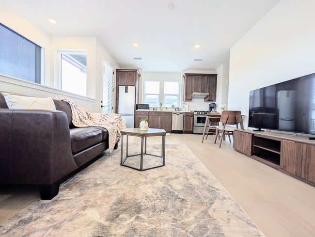 Building Photo - 11269 Vibrato Ln