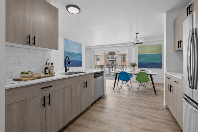 Photo - Cranbrook Centre - Southfield, MI