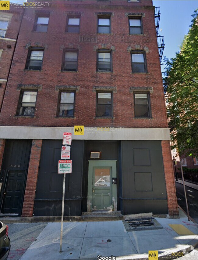Building Photo - 348 North St Rental