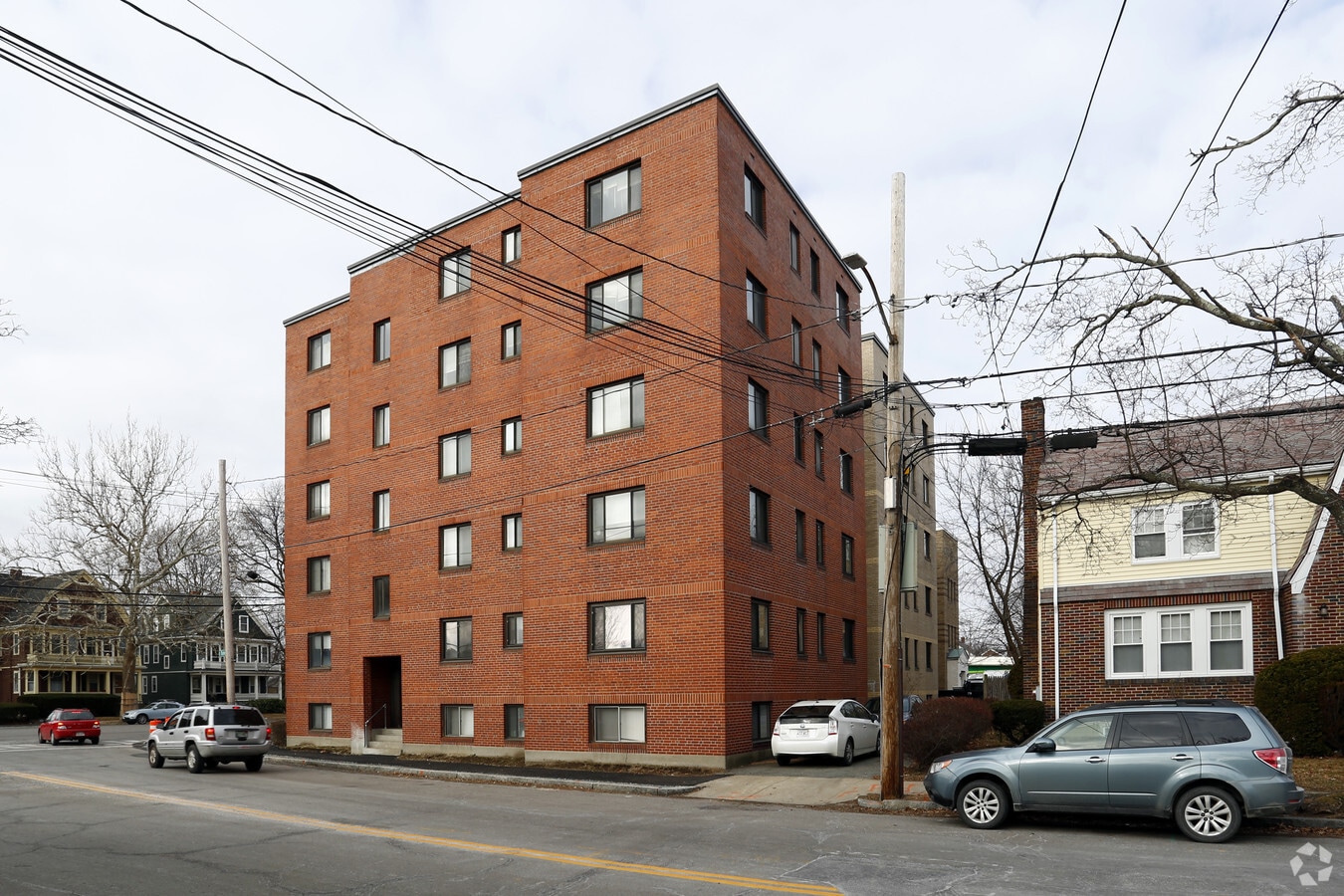 Photo - Arlington Minuteman Towers Apartments