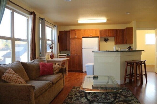 Photo - 3943 Walnut Dr Unit D