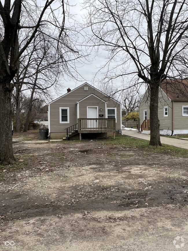 Building Photo - 3547 Wallace Ave Rental