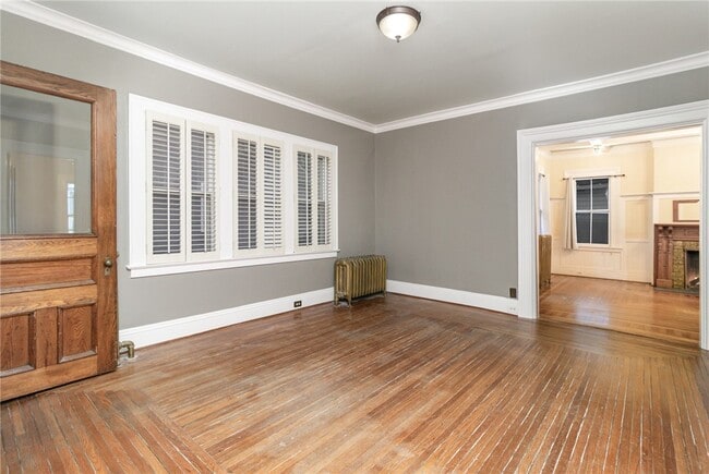 Photo - 56 Vassar St