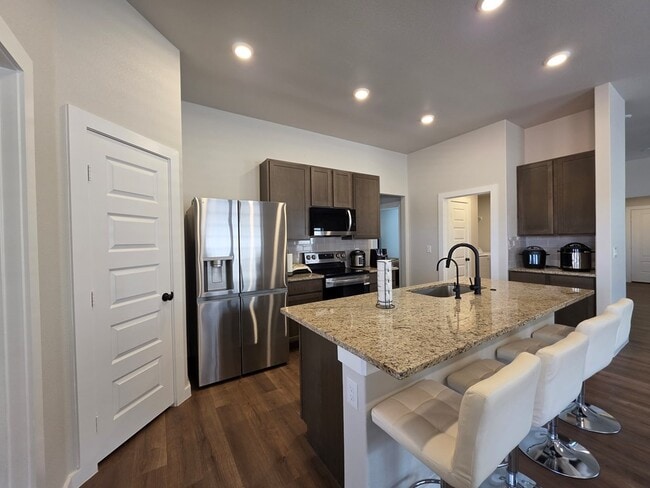 Photo - 235 Trailblazer Ln