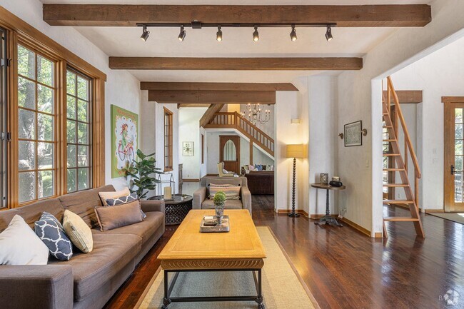 Building Photo - 865 Bell Canyon Rd Rental