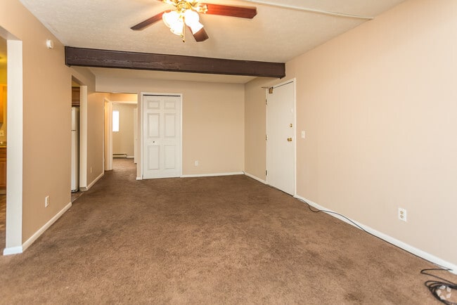 2BR, 1BA - Oak Glen Apartments