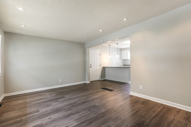 Photo - 10513 E 28th Terrace S