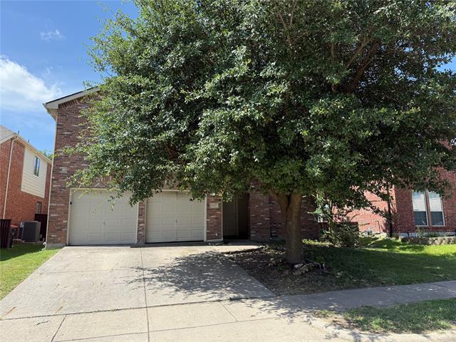 Building Photo - 1117 Acacia Dr