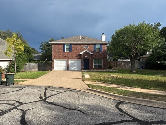Building Photo - Beautiful Two-Story Leander Home with Dual...